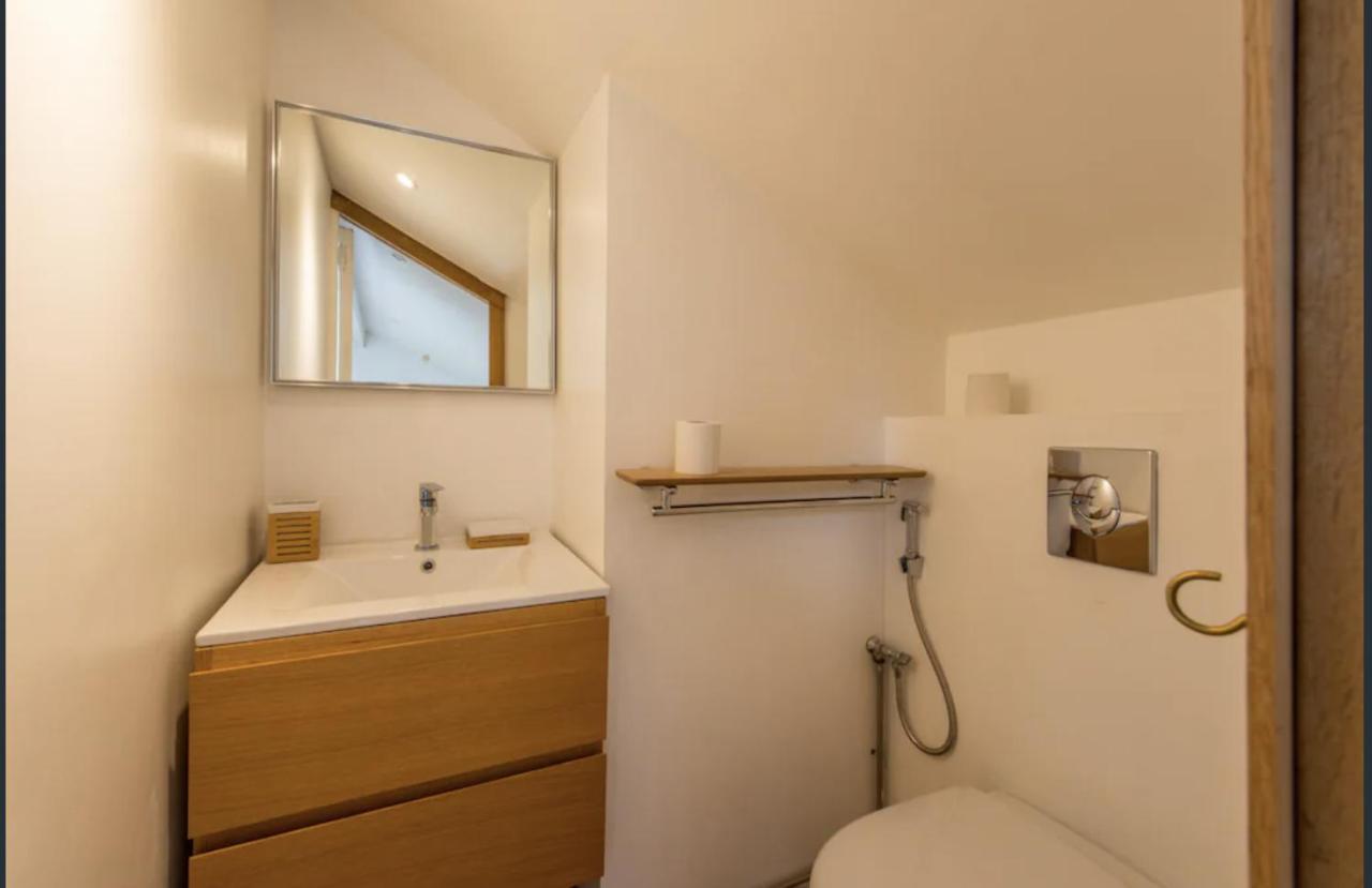 Paris Petit Appartement Lumineux Et Atypique Kültér fotó