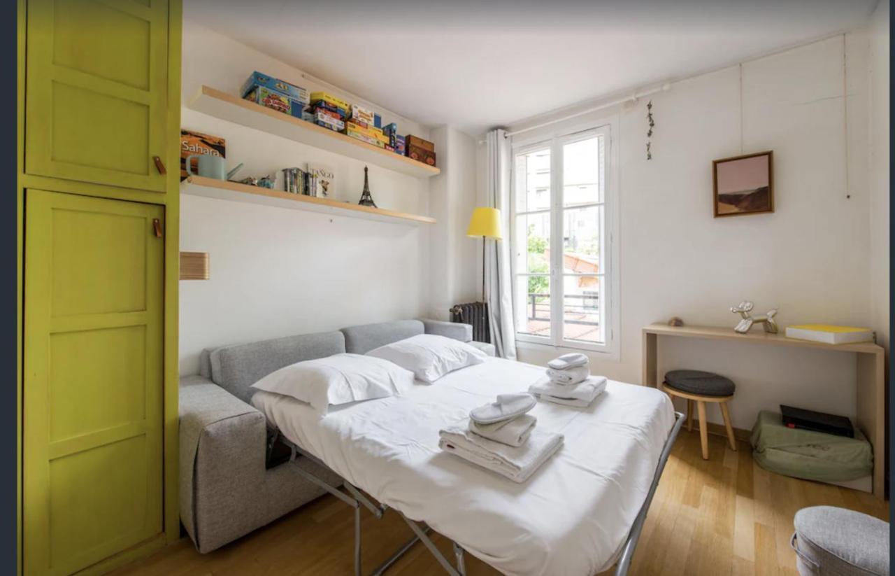 Paris Petit Appartement Lumineux Et Atypique Kültér fotó