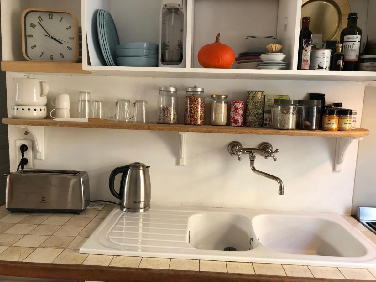 Paris Petit Appartement Lumineux Et Atypique Kültér fotó